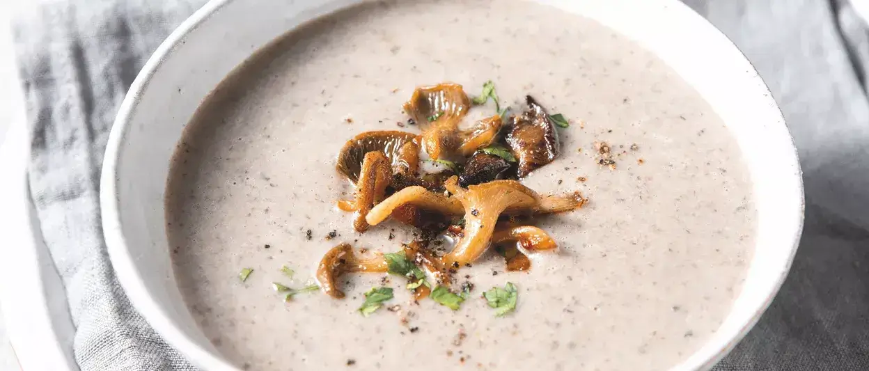 ​Kremalı mantar çorbası